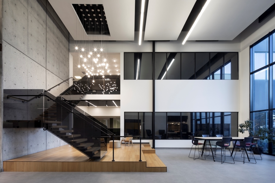 Sculptural staircase image